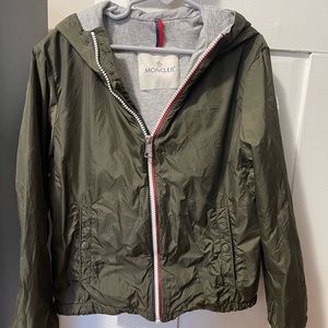 Moncler kids jacket 140cm 10 ani